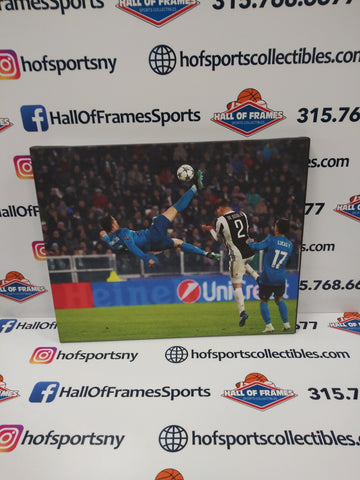 CRISTIANO RONALDO "BICYCLE KICK" 16X20 CUSTOM CANVAS PRINT - READY TO HANG