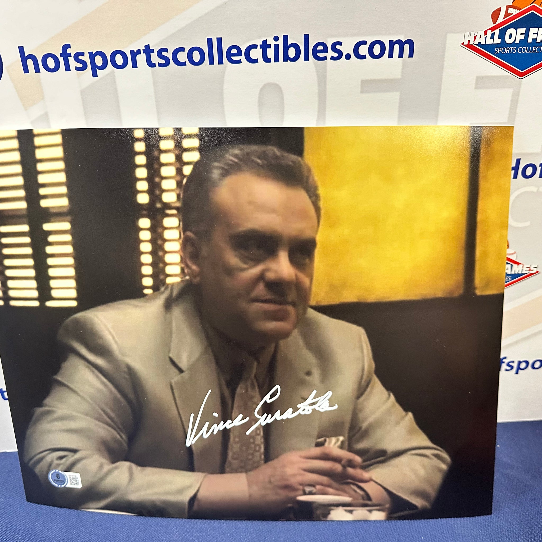 VINCENT CURATOLA "THE SOPRANOS" "JOHNNY SACK" SIGNED 11X14! BAS AUTHENTIC!