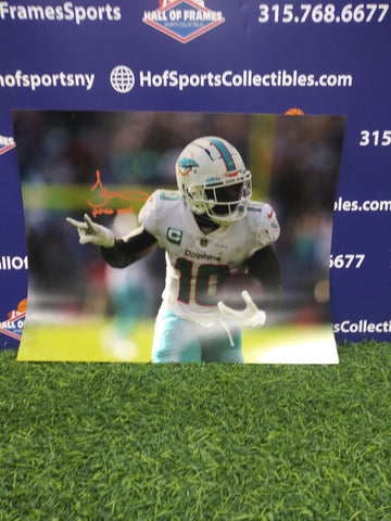 TYREEK HILL SIGEND DOLPHINS 16X20 INSC PEACE OUT  - BECKETT