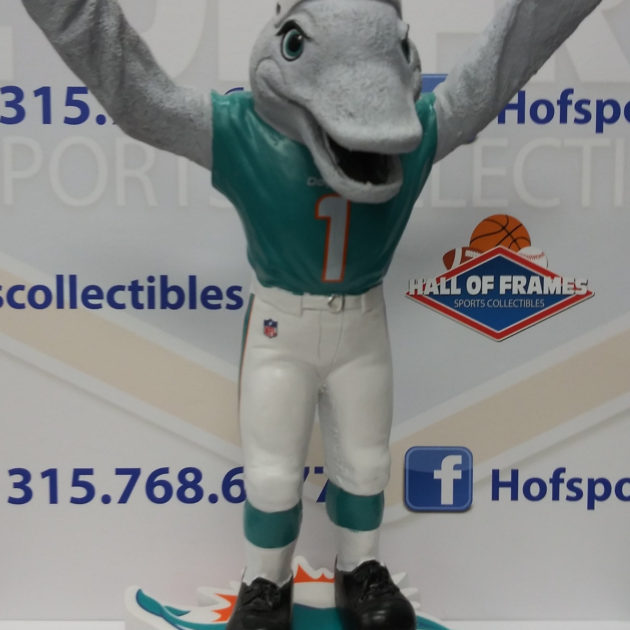 FOCO LIMITED EDITION HANDCRAFTED MIAMI DOLPHINS "T.D." MASCOT STATUE!
