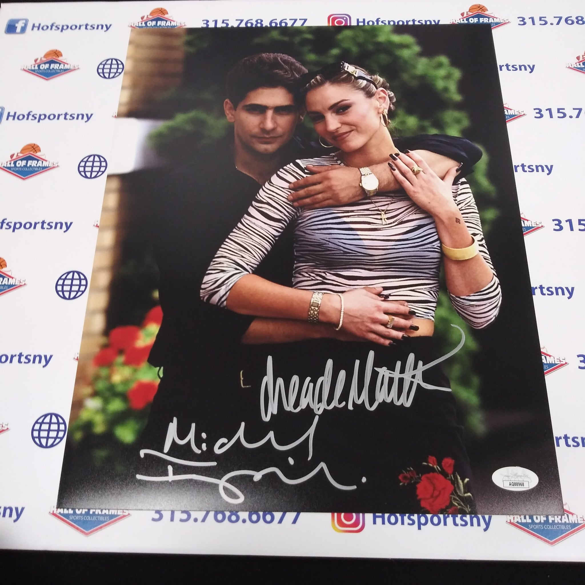 DREA DEMATTEO / MICHAEL IMPERIOLI SIGNED SOPRANOS 11X14 JSA COA