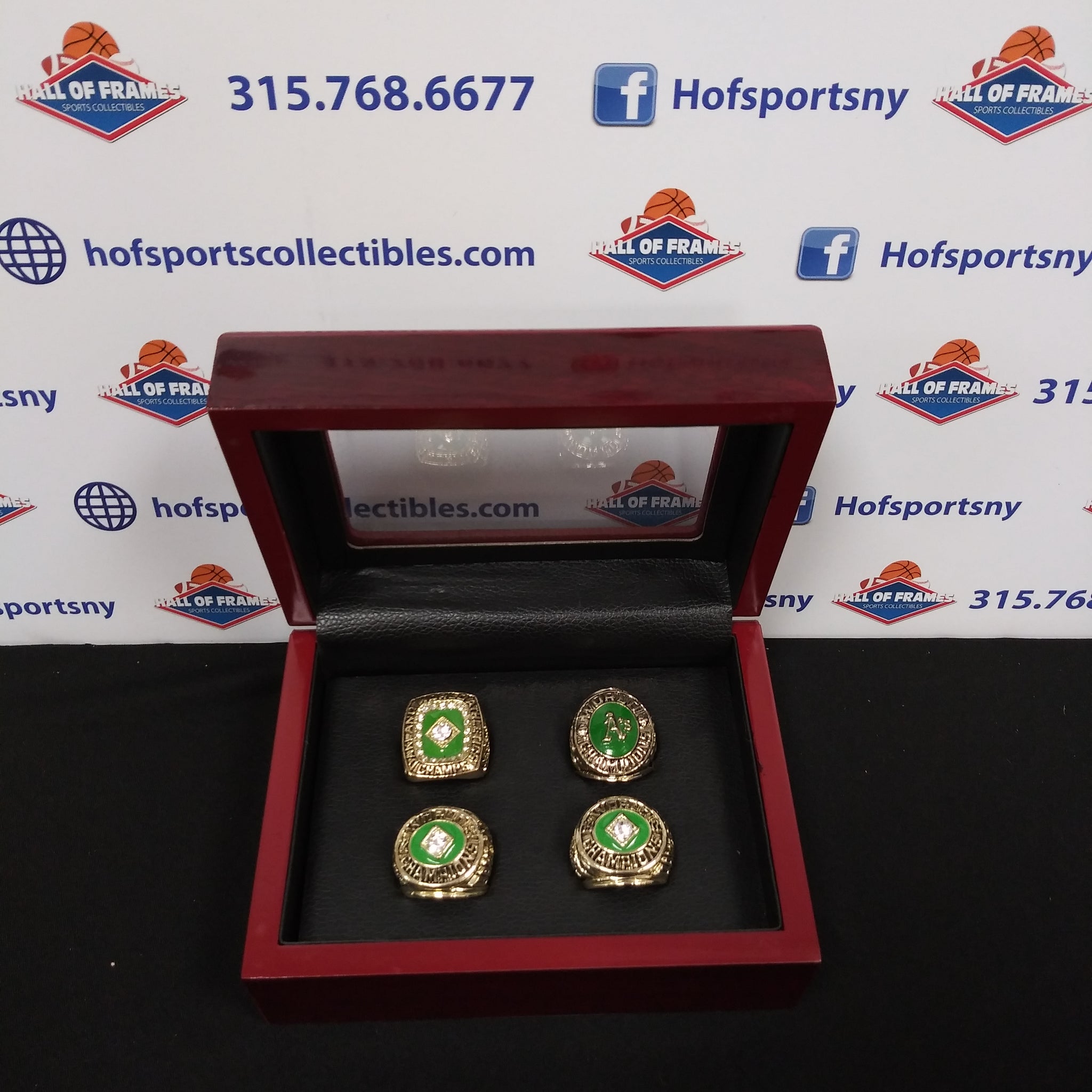 OAKLAND ATHLETICS 4 CHAMPIONSHIP RING SET WITH BOX!