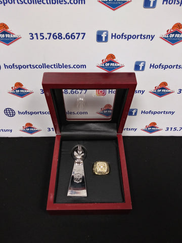 CHICAGO BEARS CHAMPIONSHIP RING AND TROPHY SET WITH BOX!