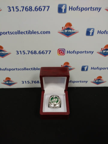 PHILADELPHIA EAGLES REPLICA CHAMPIONSHIP RING WITH BOX!