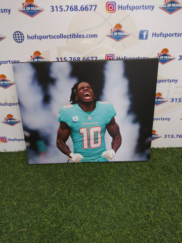 TYREEK HILL MIAMI DOLPHINS 16X20 CUSTOM CANVAS PRINT - READY TO HANG