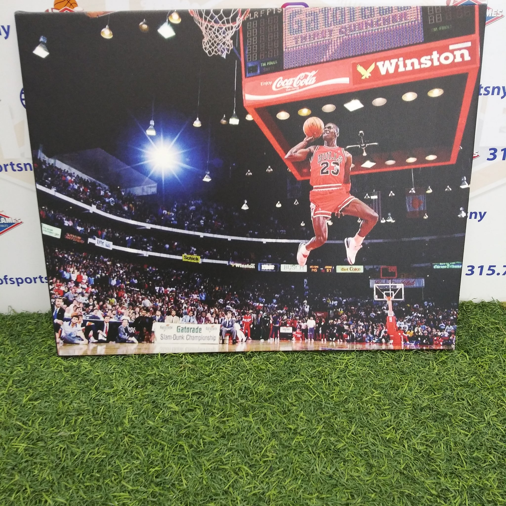 MICHAEL JORDAN THE DUNK CHICAGO BULLS 16X20 CUSTOM CANVAS PRINT - READY TO HANG