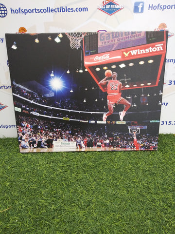 MICHAEL JORDAN THE DUNK CHICAGO BULLS 16X20 CUSTOM CANVAS PRINT - READY TO HANG