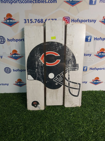 CHICAGO BEARS HELMET LOGO WHITE PICKET FENCE WOOD SIGN!