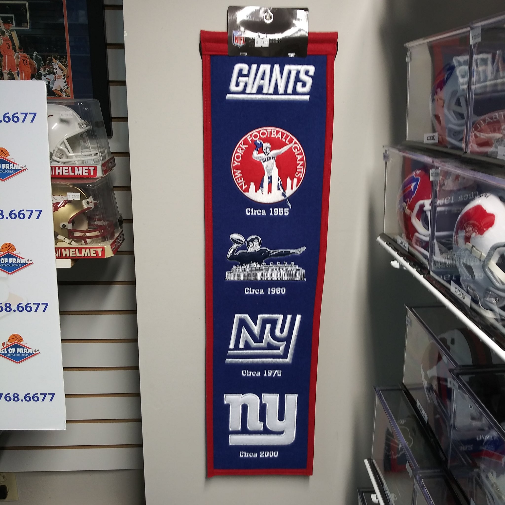 NEW YORK GIANTS HISTORY OF LOGO'S WOOL BANNER!