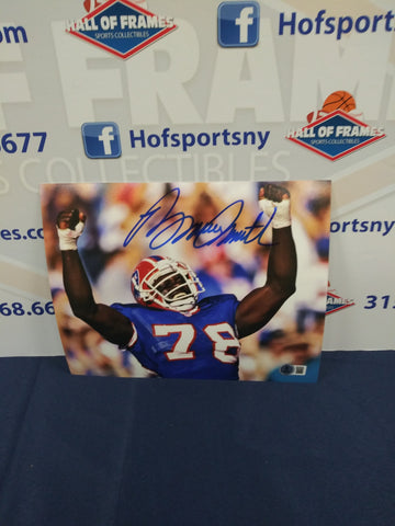 BRUCE SMITH SIGNED BUFFALO BILLS CELEBRATION 8X10  BECKETT COA