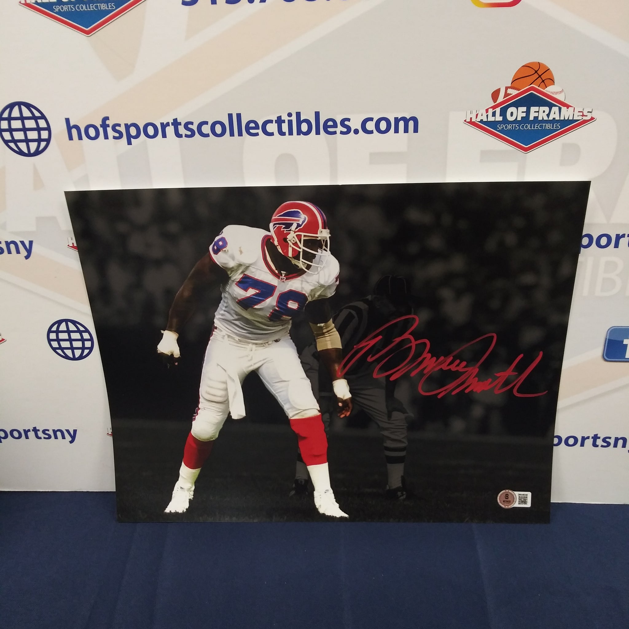 BRUCE SMITH SIGNED BUFFALO BILLS 11X14 SPOTLIGHT BECKETT COA