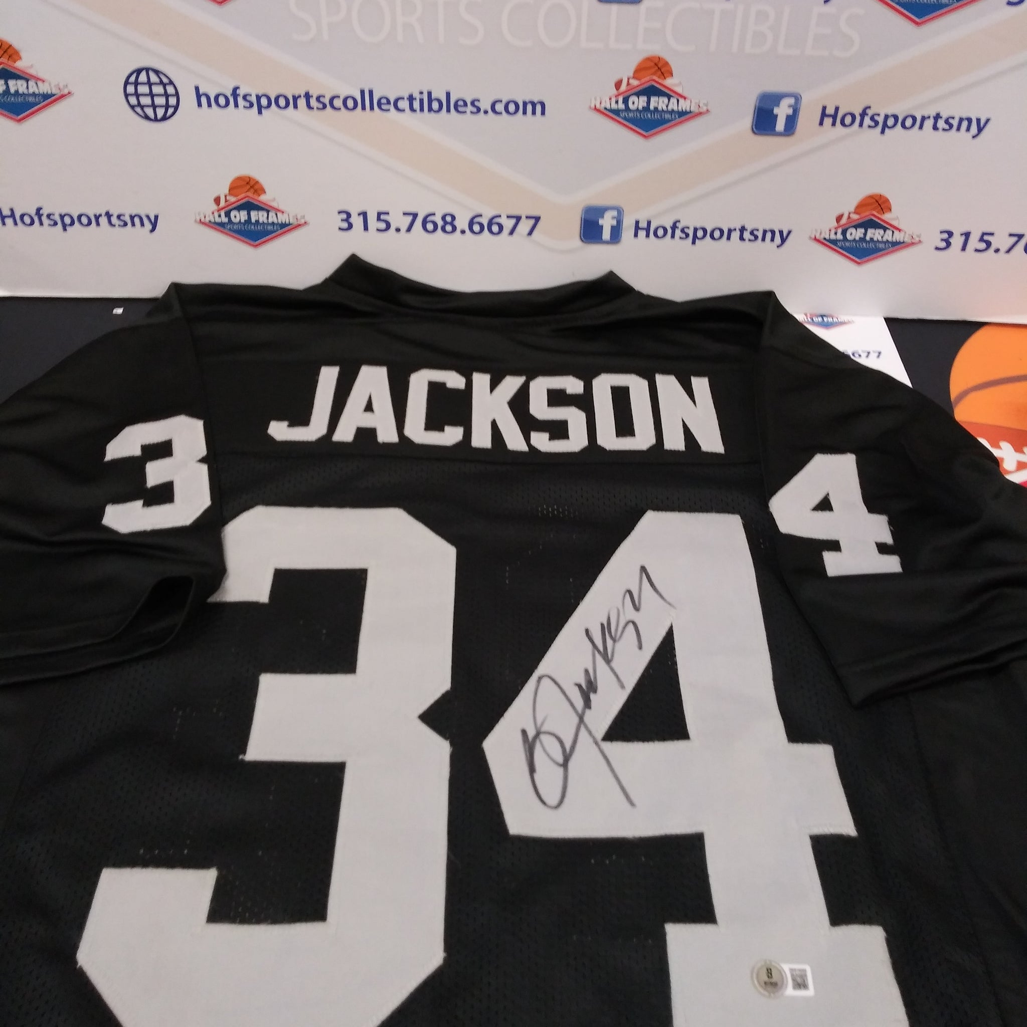 BO JACKSON SIGNED RAIDERS BLACK CUSTOM JERSEY - BECKETT COA