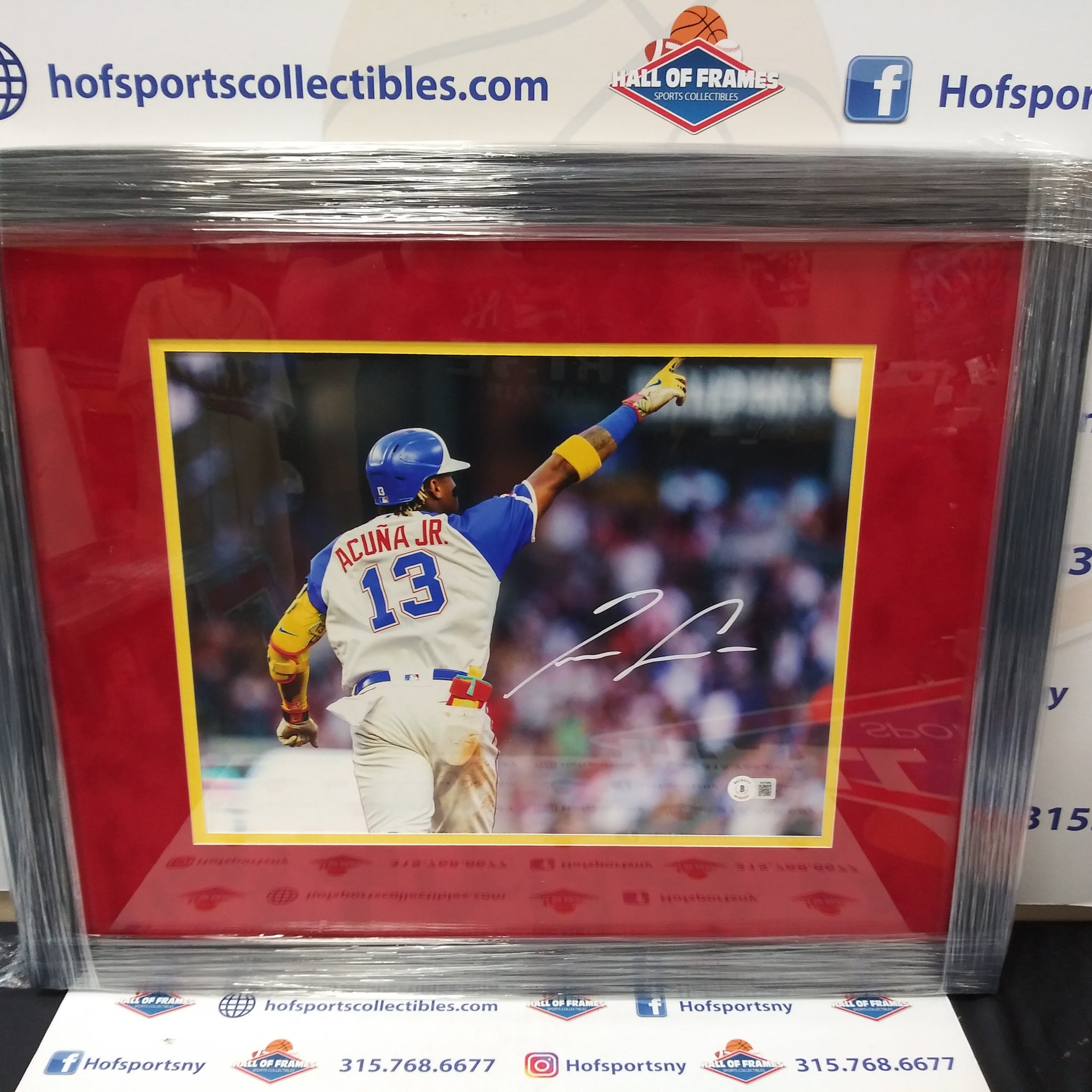 RONALD ACUNA SIGNED FRAMED 11X14 ATLANTA BRAVES PHOTO - BECKETT COA (Copy)