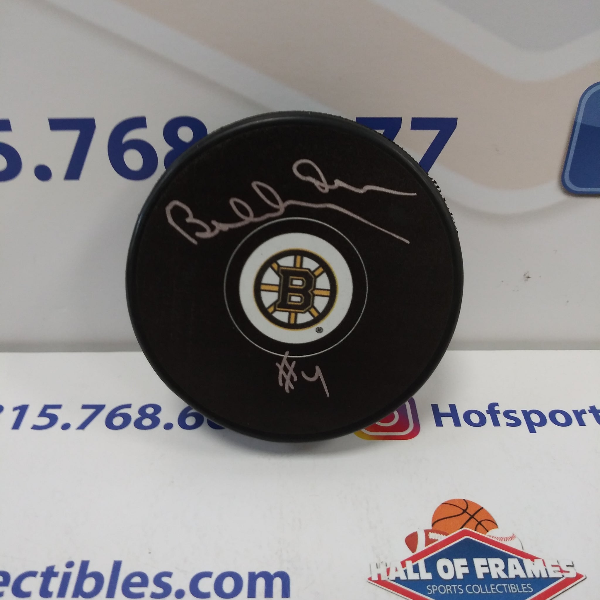 BOBBY ORR BOSTON BRUINS SIGNED PUCK FANATICS COA!