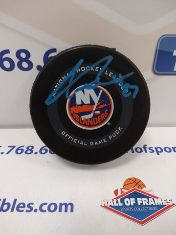 ANDERS LEE NEW YORK ISLANDERS SIGNED OFFICIAL GAME PUCK BLUE INK BECKETT!