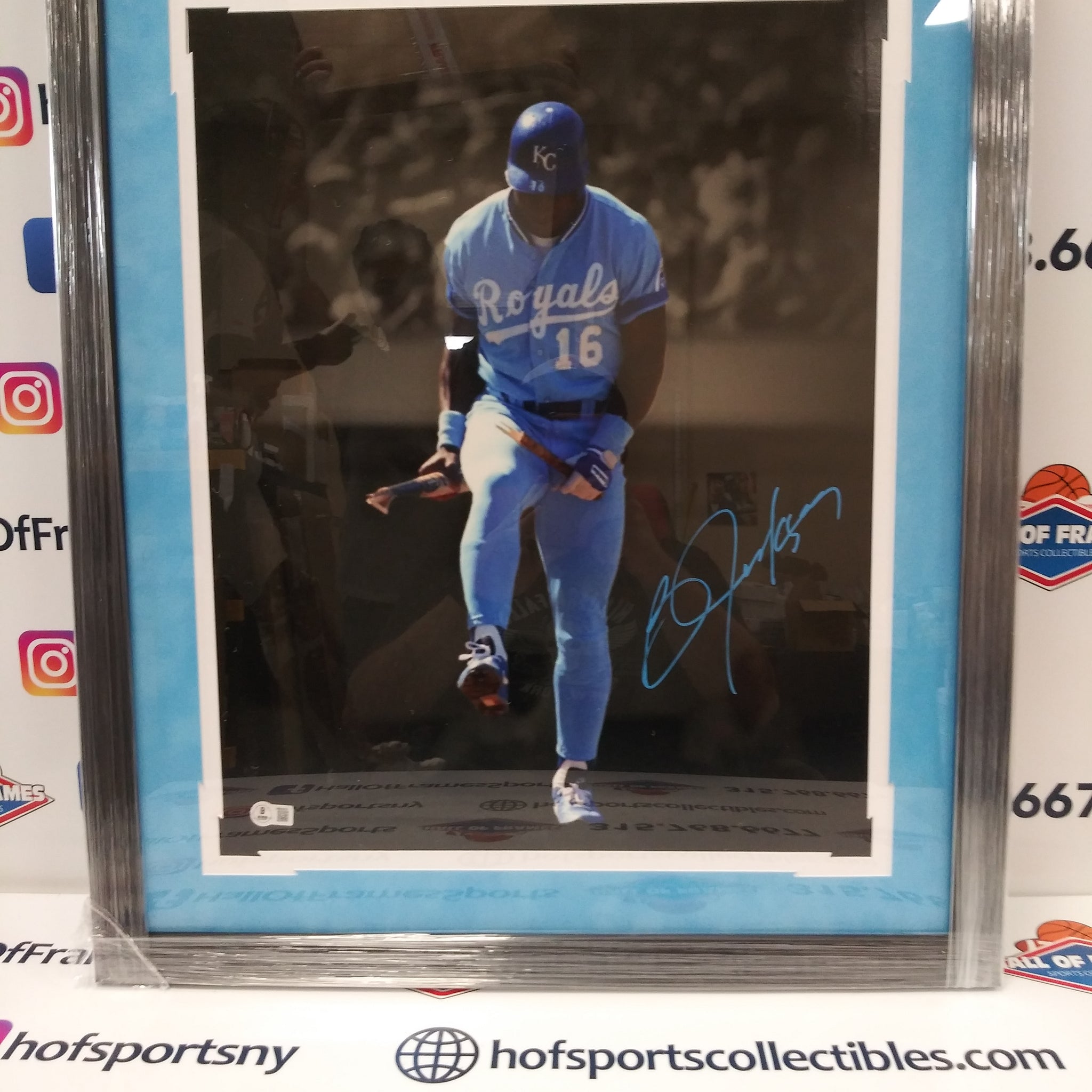 BO JACKSON KANSAS CITY ROYALS SIGNED FRAMED 16X20! BROKEN BAT! BAS