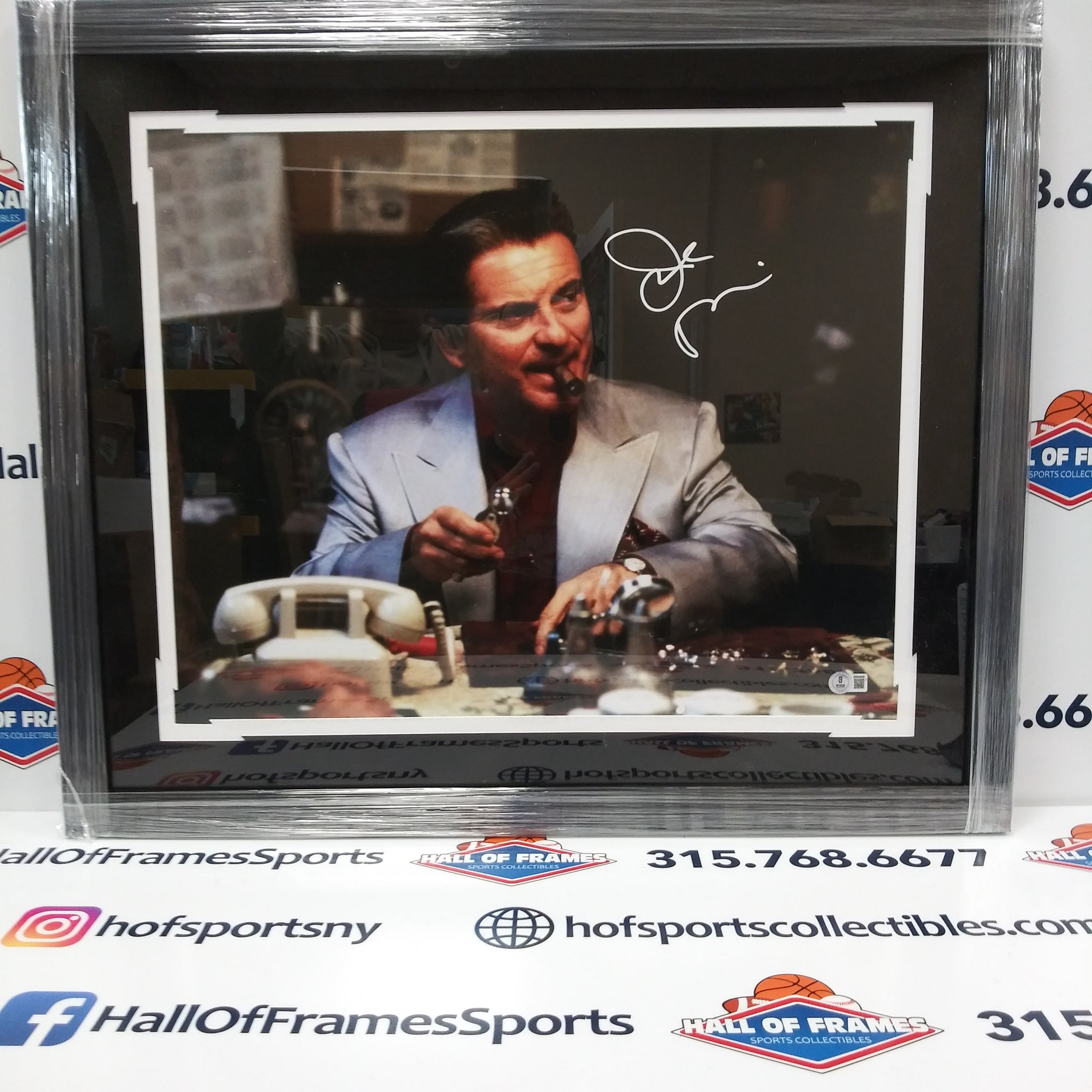 JOE PESCI SIGNED CASINO FRAMED 16X20 PHOTO - BECKETT WITNESSED
