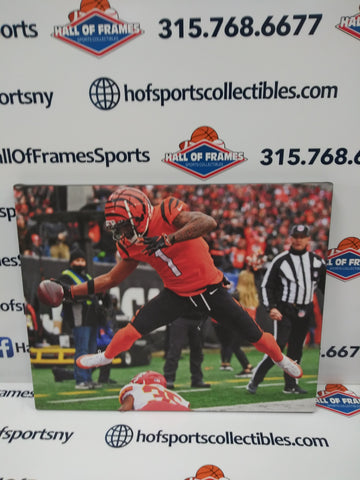 JA'MARR CHASE CINCINNATI BENGALS 16X20 CUSTOM CANVAS PRINT - READY TO HANG