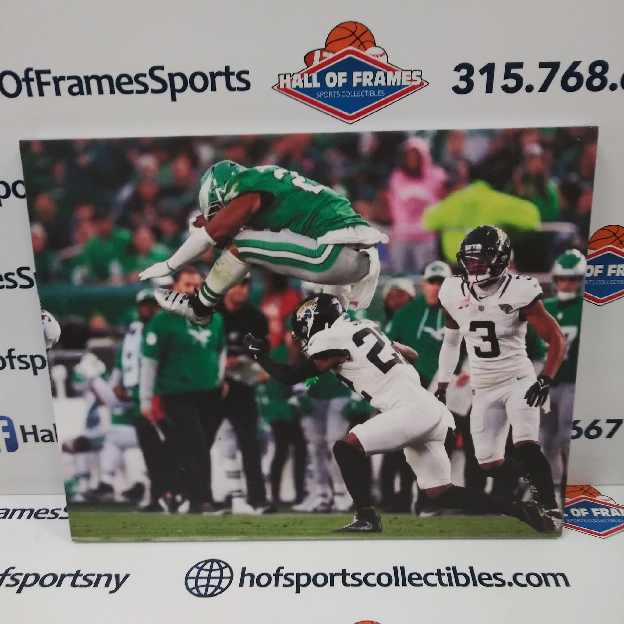 SAQUON BARKLEY PHILADELPHIA EAGLES "BACKWARDS LEAP" 16X20 CUSTOM CANVAS PRINT - READY TO HANG
