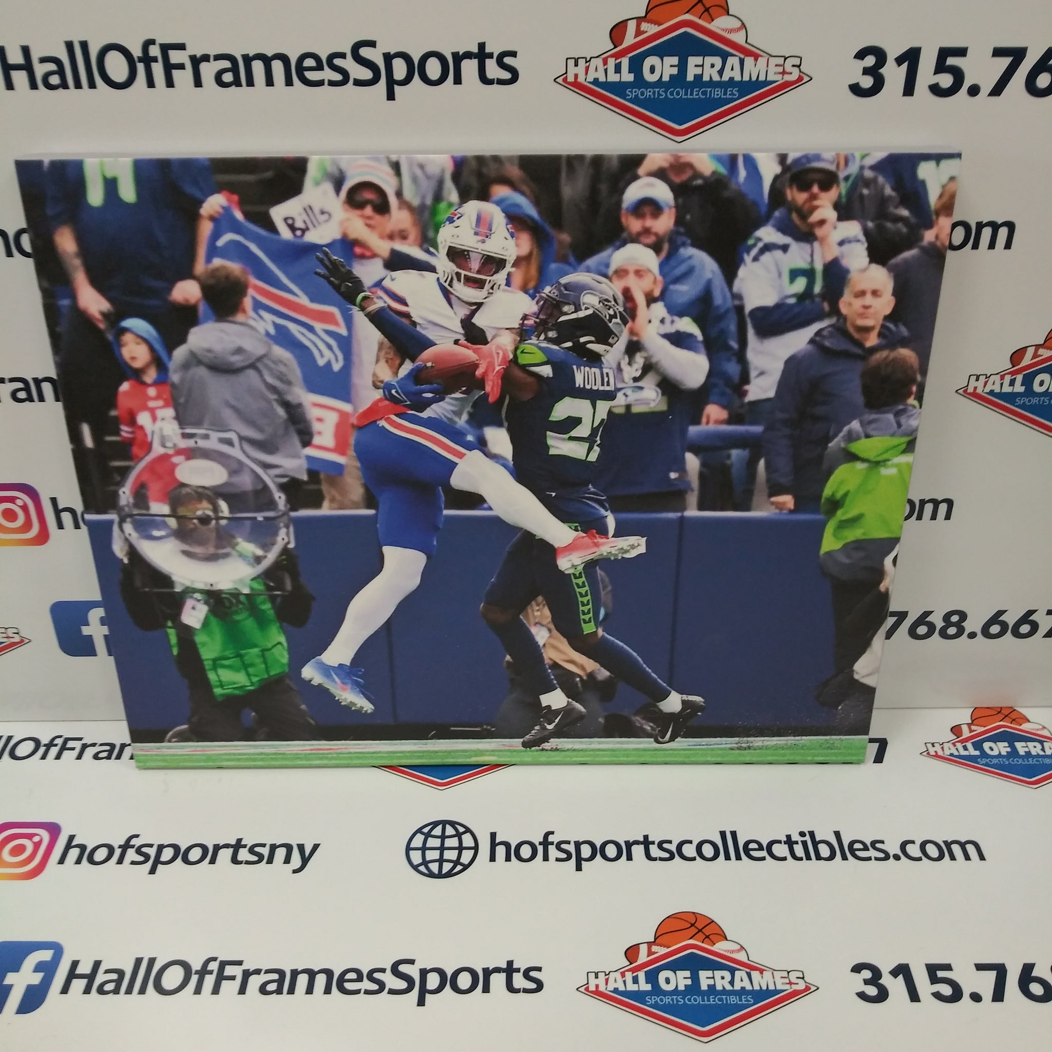 KEON COLEMAN TD BUFFALO BILLS 16X20 CUSTOM CANVAS PRINT - READY TO HANG