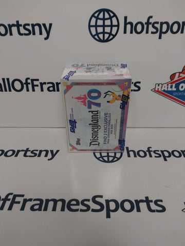 2025 TOPPS DISNEYLAND 70 BLASTER BOX!