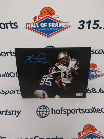 KYLE WILLIAMS BUFFALO BILLS SIGNED SPOTLIGHT SACKING BRADY BLUE INK 8X10 BECKETT COA