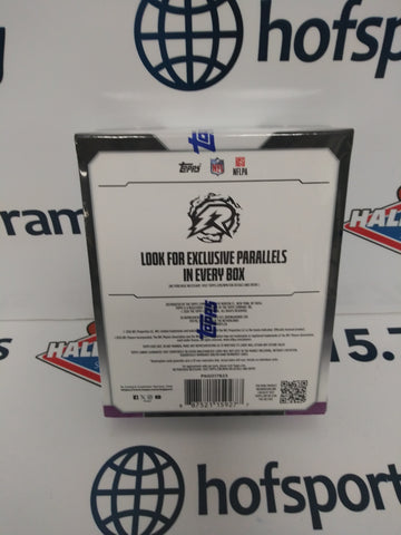 2025 TOPPS RESURGENCE FOOTBALL SEALED MEGA BOX!