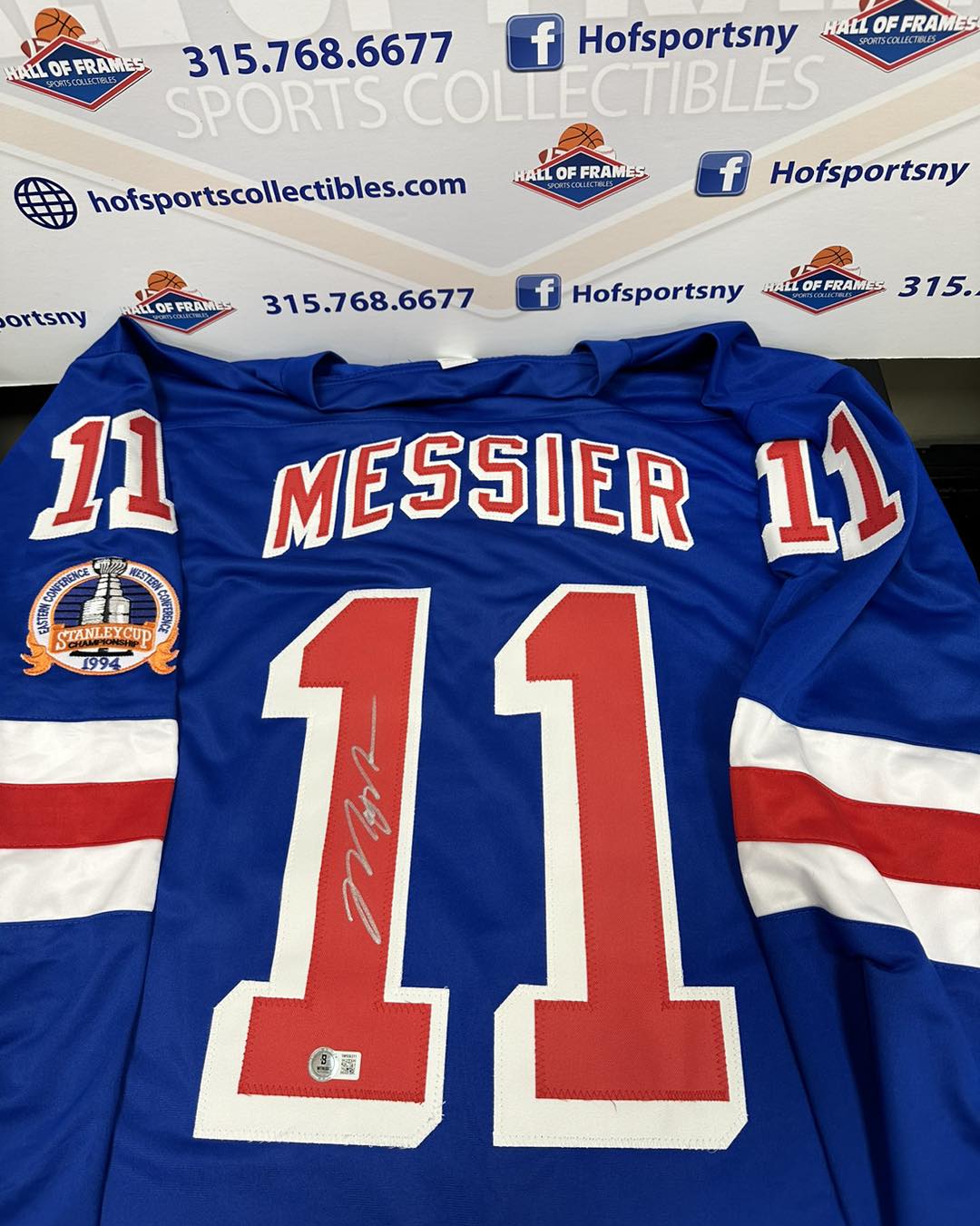 MARK MESSIER SIGNED NY RANGERS STANLEY CUP CUSTOM JERSEY - BAS COA