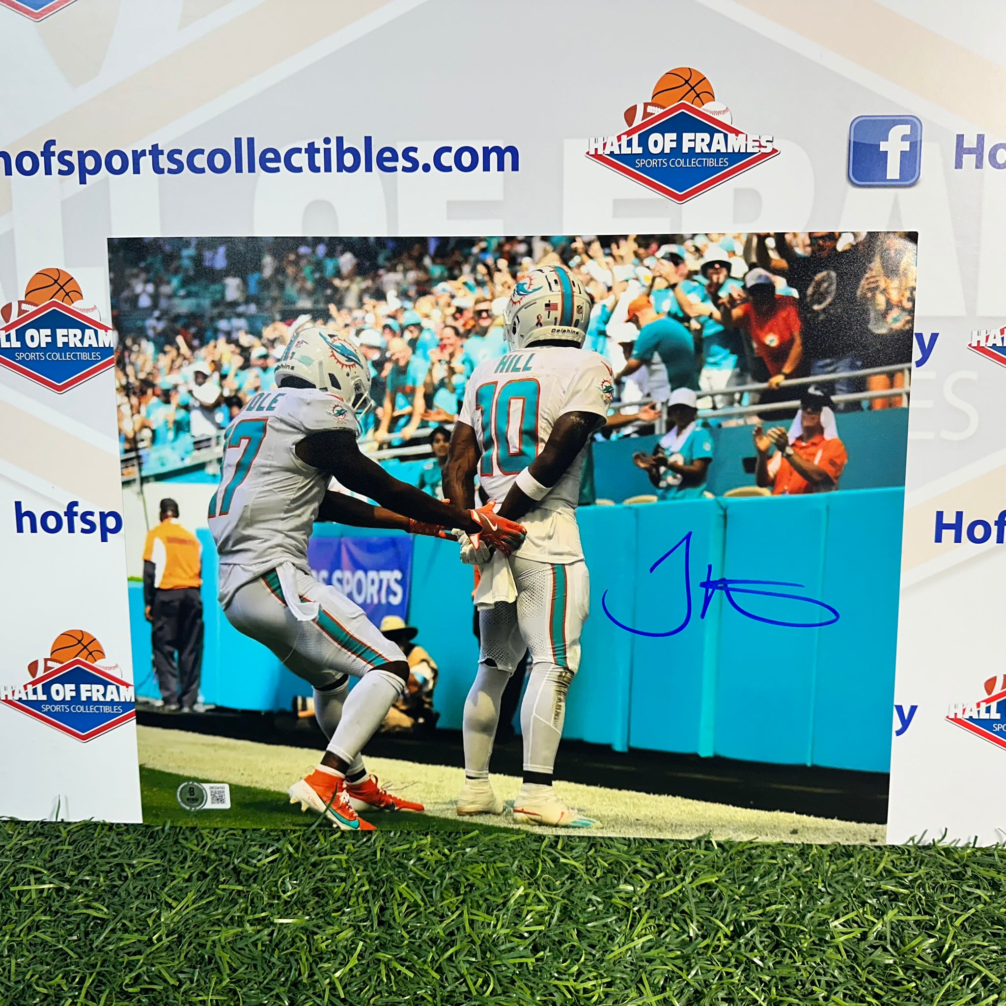 TYREEK HILL DOLPHINS SIGNED ARREST CELEBRATION 11X14! BAS AUTHENTIC!