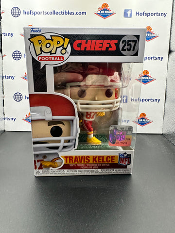 TRAVIS KELECE NFL FUNKO POP! CHIEFS #257