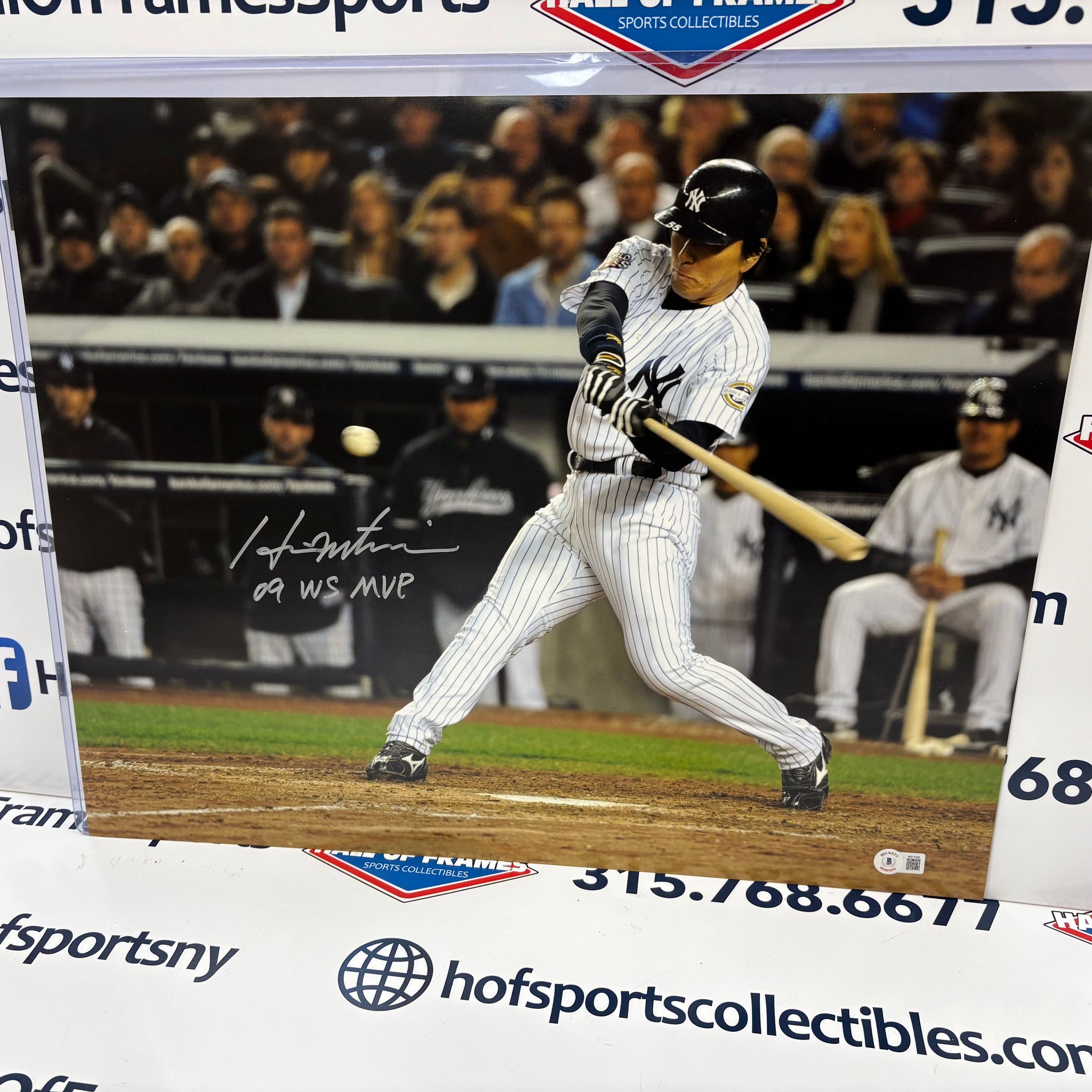 HIDEKI MATSUI SIGNED 2009 WS 16X20 INC 09 WS MVP YANKEES - BECKETT