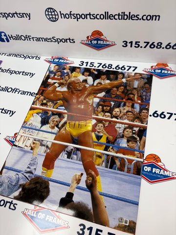 HULK HOGAN SIGNED 16X20 PHOTO - HULKAMANIA BECKETT COA