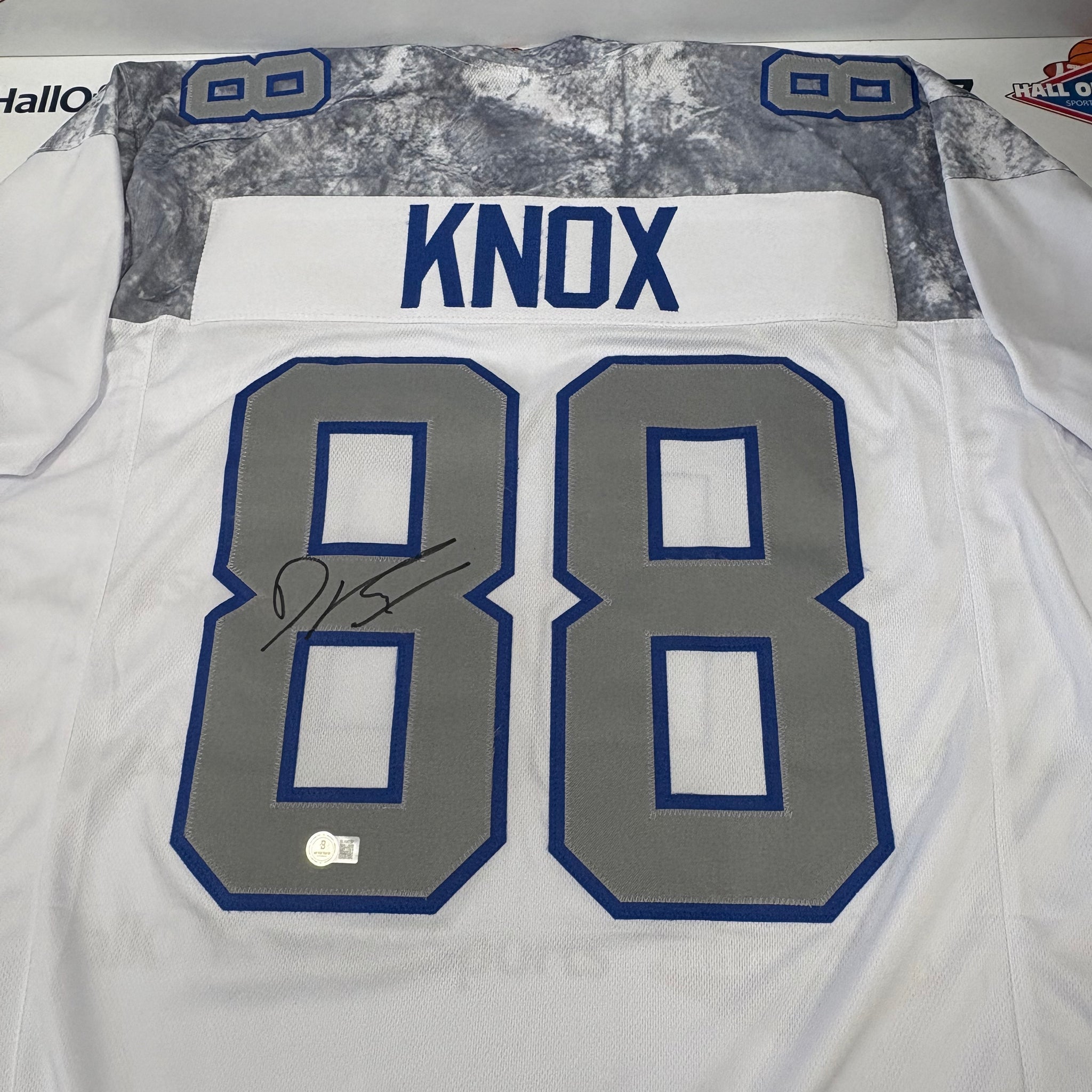 DAWSON KNOX SIGNED BUFFALO BILLS RIVALRY CUSTOM JERSEY -BECKETT COA