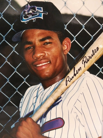 RUBEN RIVERA YANKEES SIGNED 8X10 - HOF COA