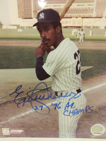 ELLIOTT MADDOX YANKEES PHOTO SIGNED 8X10 - HOF COA