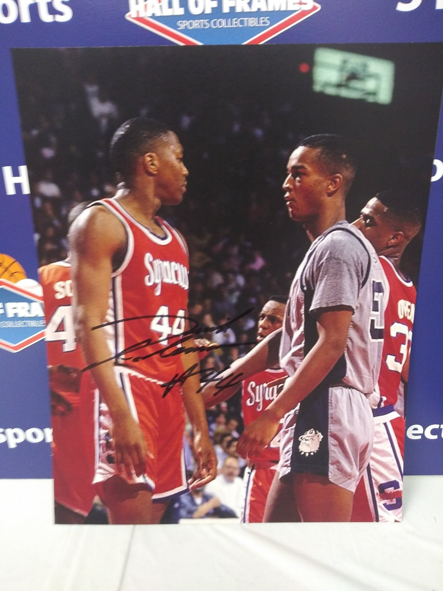 DERRICK COLEMAN SIGNED SYRACUSE 11X14 PHOTO (D) - HOF COA