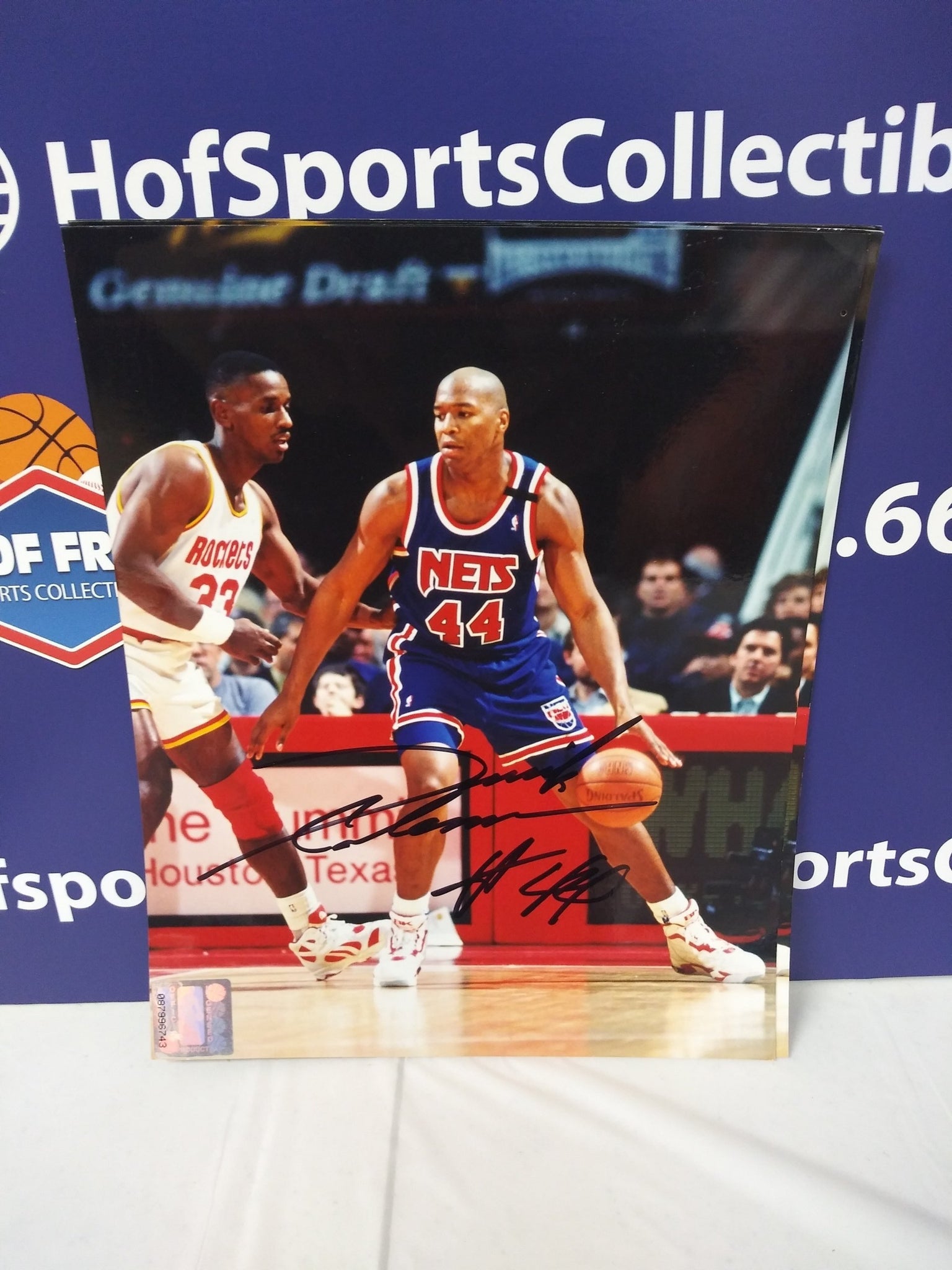 DERRICK COLEMAN SIGNED NJ NETS / SYRACUSE PHOTO (B) - HOF COA