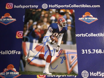 ERIC MOULDS SIGNED BUFFALO BILLS 8X10 PHOTO (A) - HOF COA